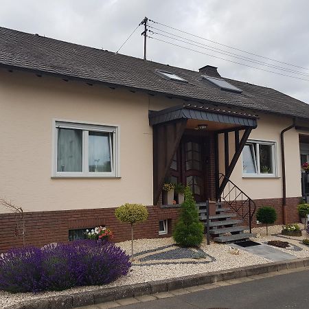 Ferienwohnung Hedi Mertloch Екстериор снимка